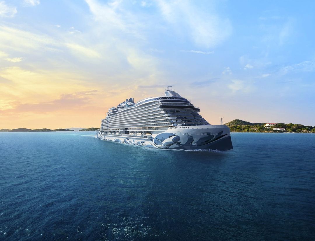 Norwegian Prima sailing through the caribbean