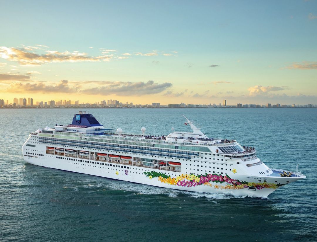 Norwegian Sky sailing through the caribbean