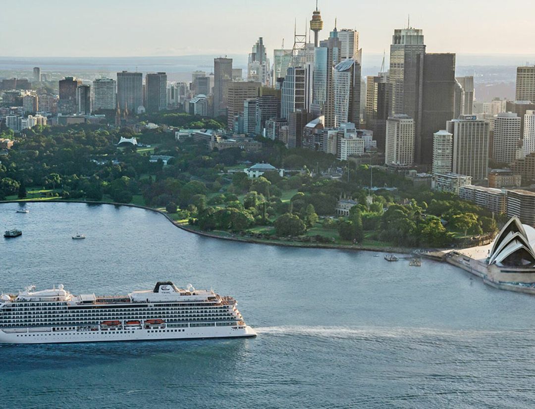 Viking Saturn sailing through the caribbean