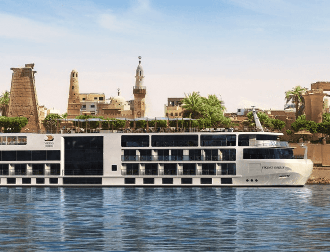 Viking Osiris sailing through the caribbean