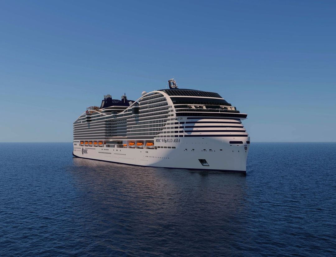 MSC World Asia sailing through the caribbean