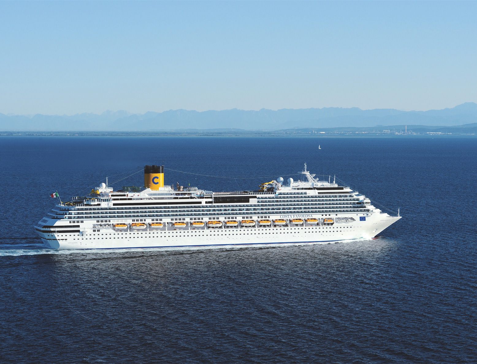 Costa Favolosa